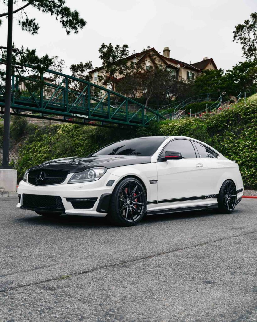 White Mercedes Benz C63 AMG - Brada Wheels