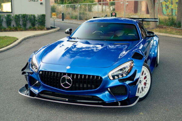 amg-gt-rs8-001